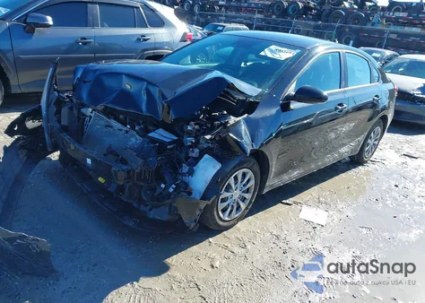 2024 Kia Forte Lx z USA, uszkodzony, nr VIN 3KPF24AD2RE699133